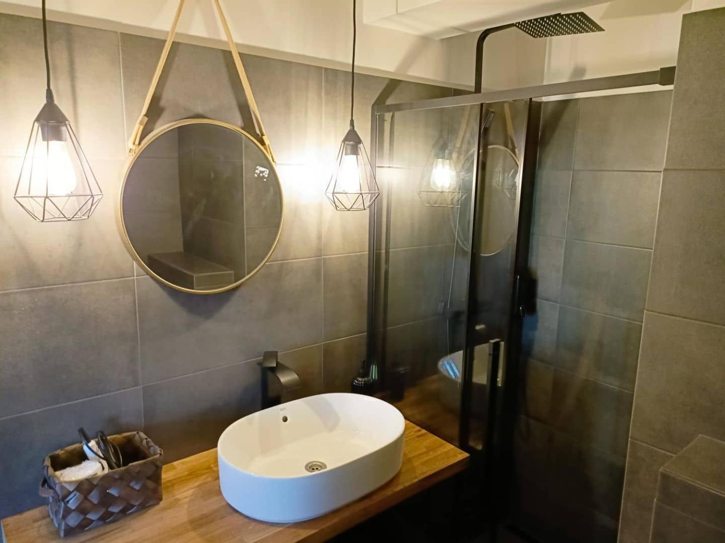 شقة Loft Szewska 6 - Old Town - Parking Free Stary Toruń المظهر الخارجي الصورة