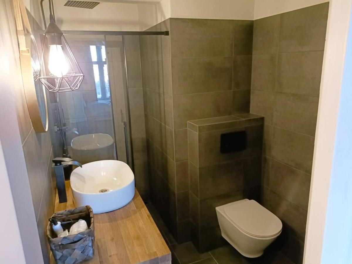 شقة Loft Szewska 6 - Old Town - Parking Free Stary Toruń المظهر الخارجي الصورة